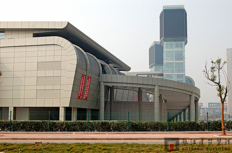 中国科技五金城会展中心幕墙工程