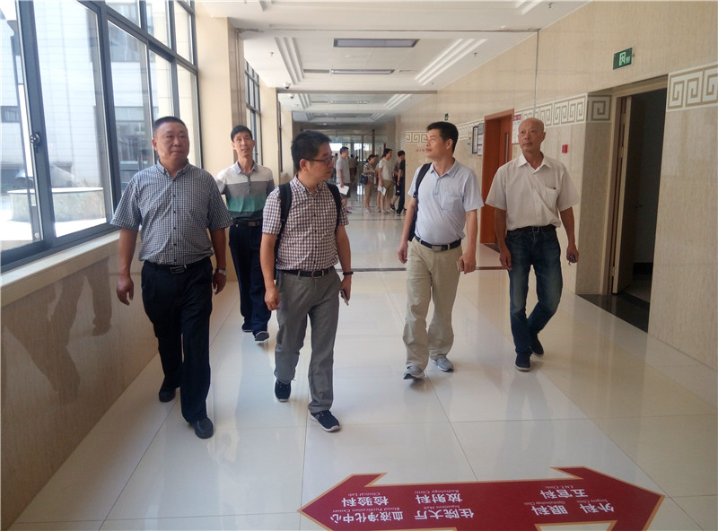 省优专家组莅临我公司两项工程检查