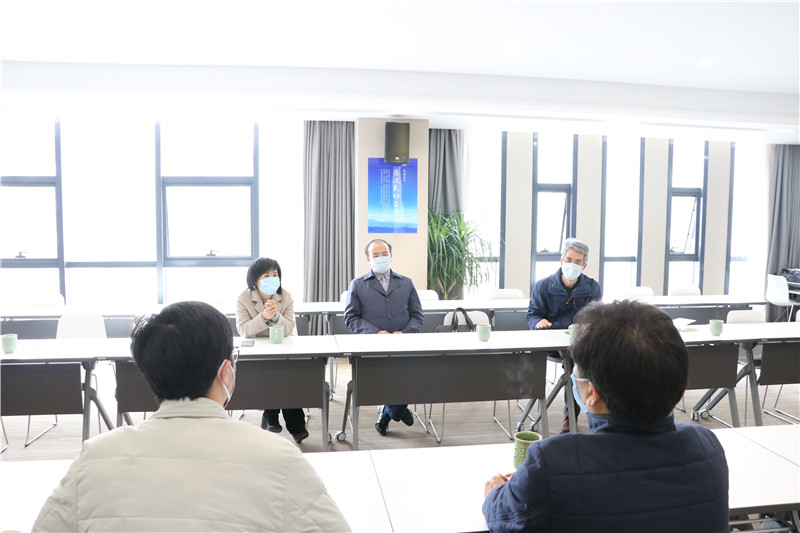 区政协主席王瑞海一行走访婺江集团